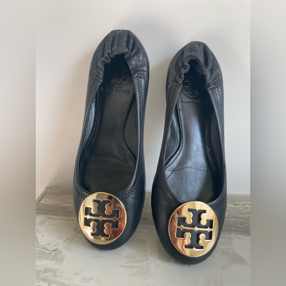 Tory Burch Black Leather Reva Ballet Flats with Gold Logo
